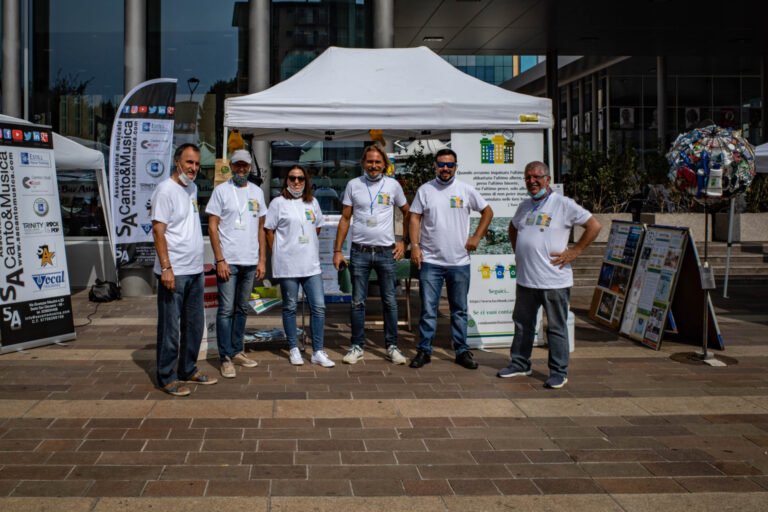 foto chi siamo1200px